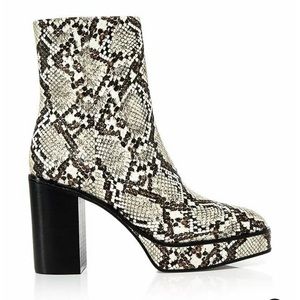 Aqua Women's Nessa Platform “SnakeSkin” Booties, NWT.